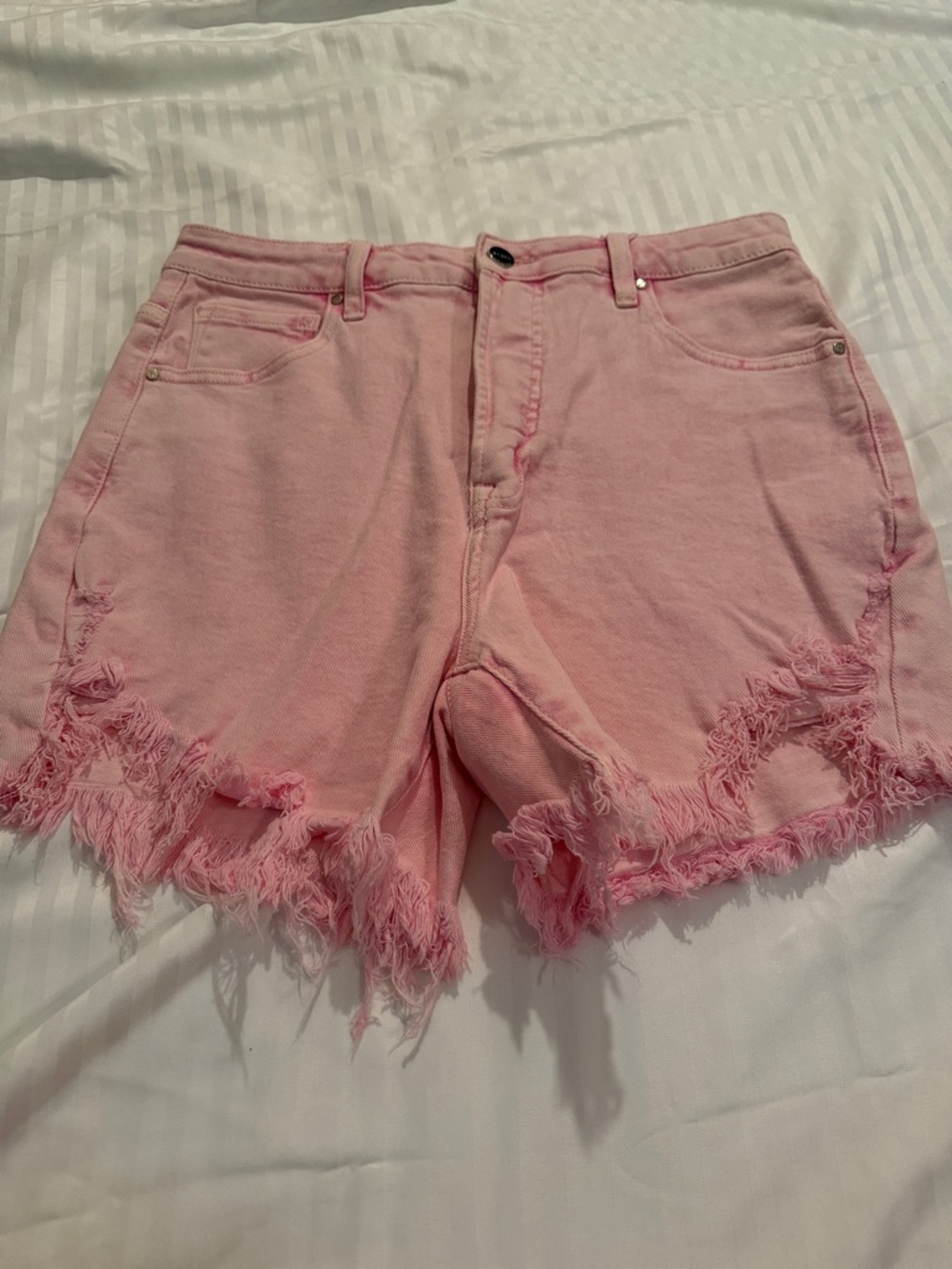 Risen Frayed Hem Pink Denim Shorts